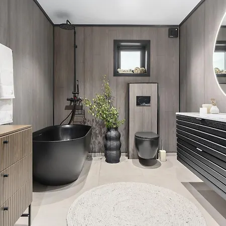 Luxury With Sauna * Lyngværet